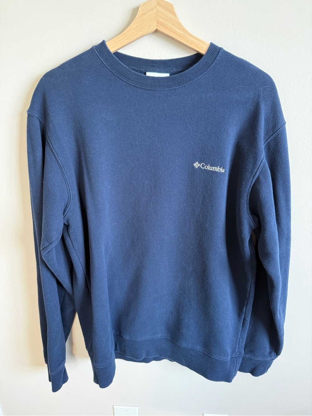 Columbia Navy Blue Men's Crewneck Sweatshirt